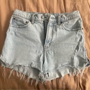 A&F high rise mom shorts light wash distressed size27